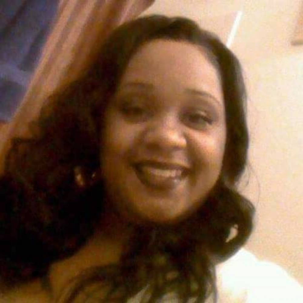 Meet your Posher, Aisha
